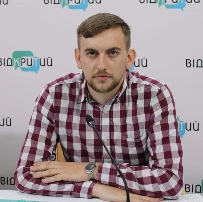 Anton Moroz expert