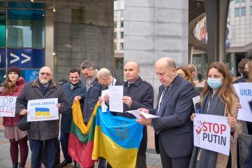 Українці Бельгії закликали євродепутатів посилити тиск на Росію і розширити підтримку України