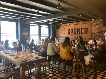 Promote Ukraine and Knokke-Out Partners Organise Free Lunches for the Recently Arrived