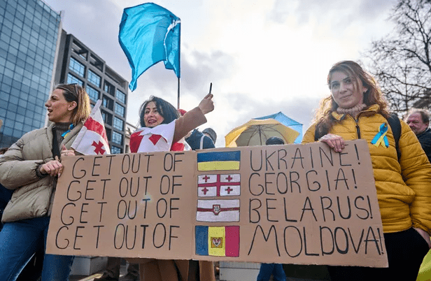 Ukrainian Residents of Brussels Asking for Solidarity