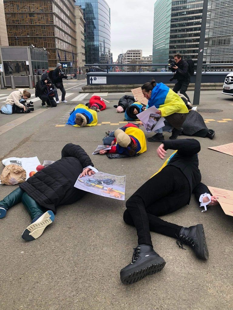 Ukrainian Protesters Represent Killed Civilians in Front of European Council Headquarters