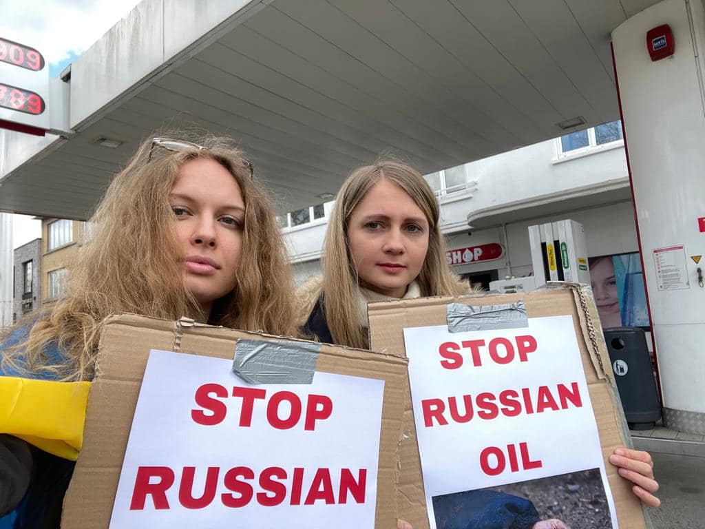 Belgian and Belarusian Media on Boycott of Lukoil Gas Stations