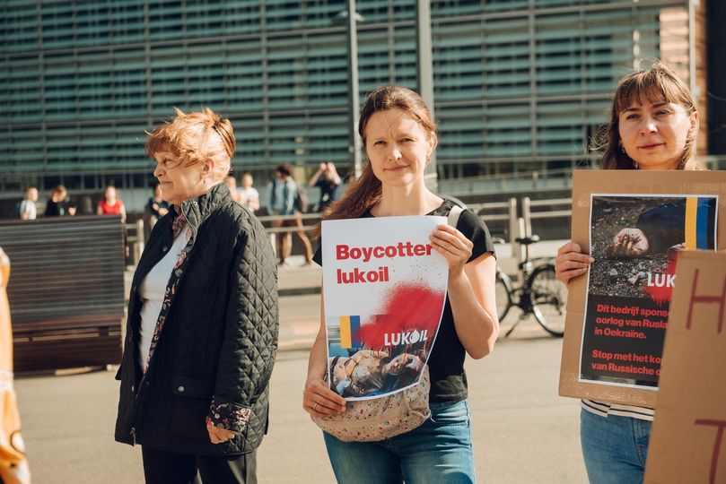 Join Lukoil Boycott