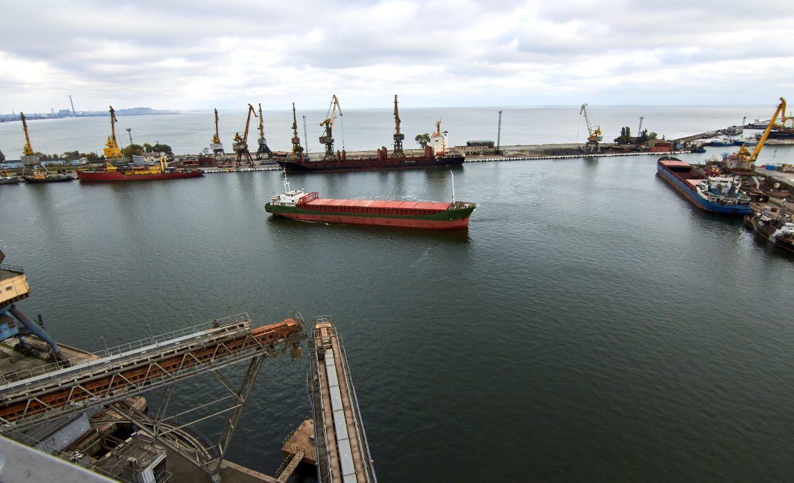seaport, grain transportation