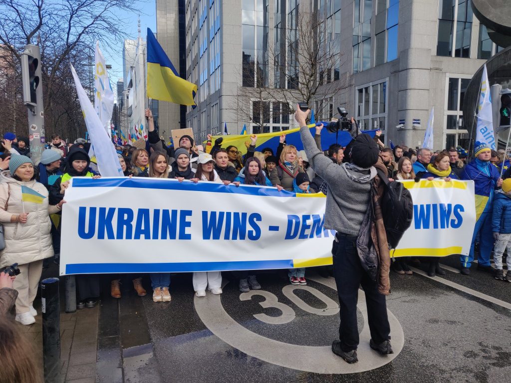 Thousands of Protesters Gather on Brussels Street to Support Ukraine