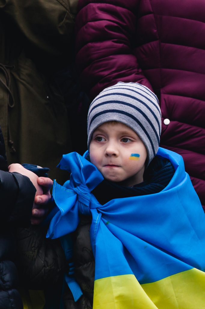 Vigil to Ukraine Child Casualties Held in Brussels