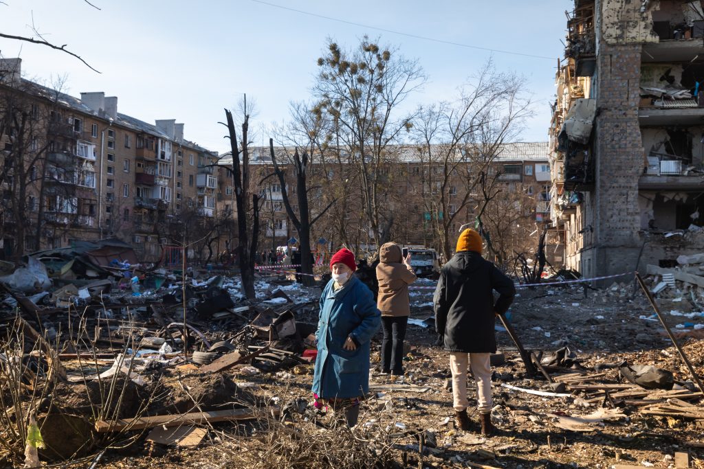 В Україні офіційно зафіксовано масштабну внутрішню міграцію – 4,8 млн змушені були покинути свої домівки