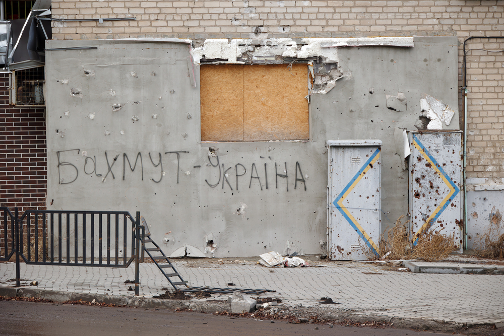 Russian Occupiers in Bakhmut Get Trapped