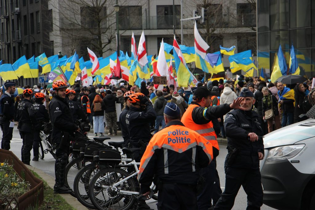 more than 7000 people gathered for a major march in Brussels