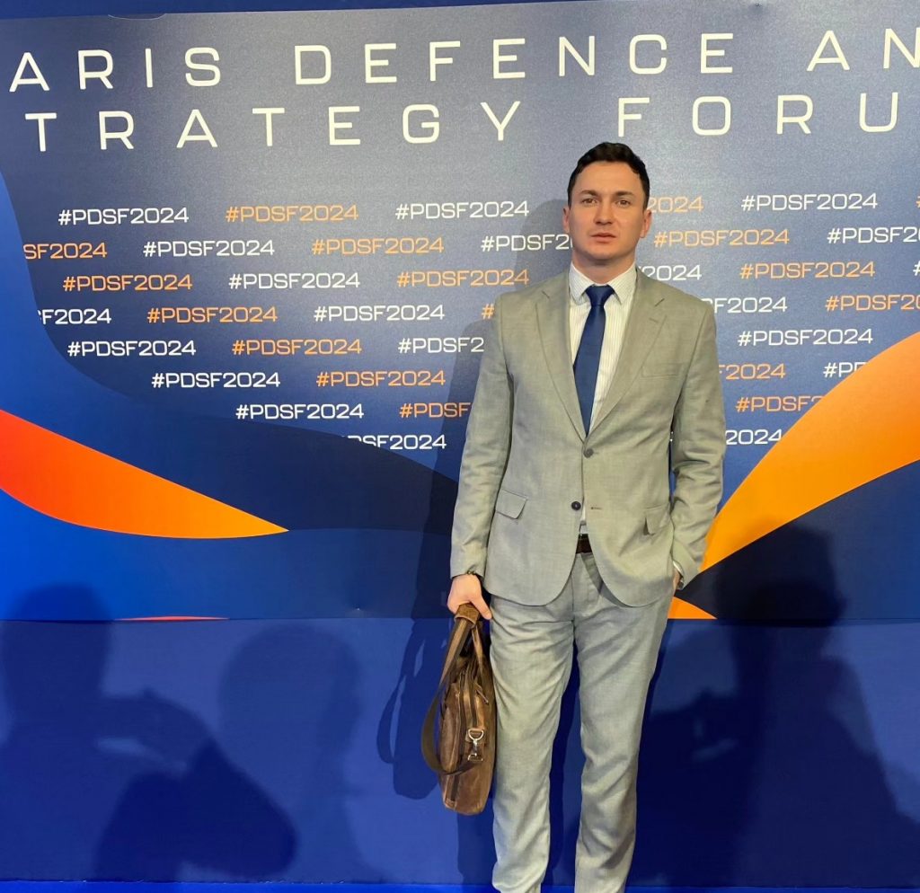 Today, the Paris Defense and Strategic Forum «L’Europe à la croisée des chemins» has begun