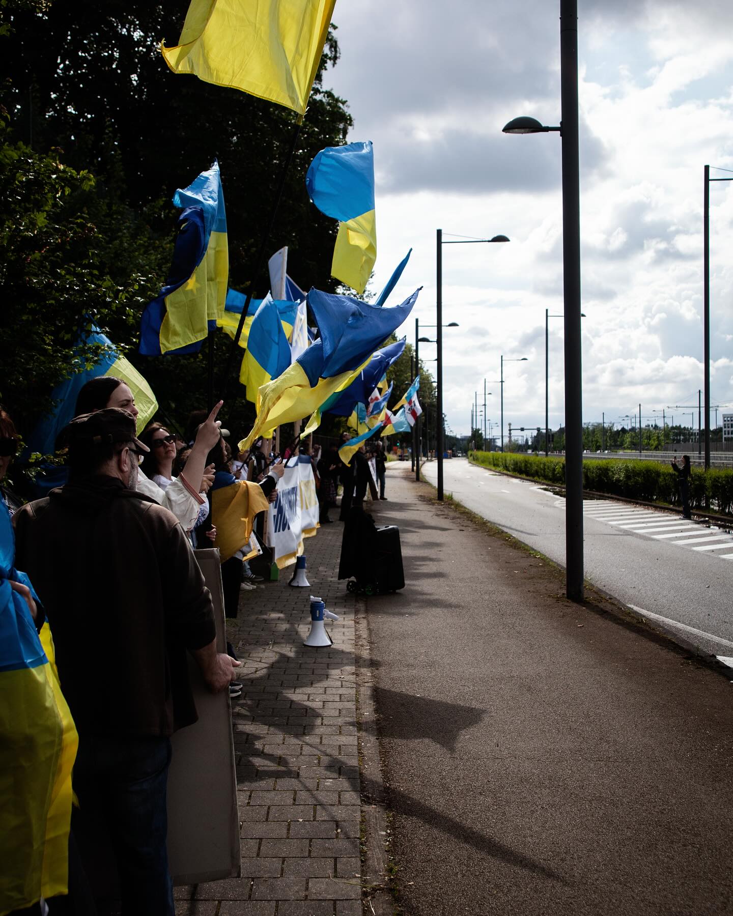 Here is a photo report from our recent demonstration. Thanks to all our volunteers and supporters of democracy for joining us!