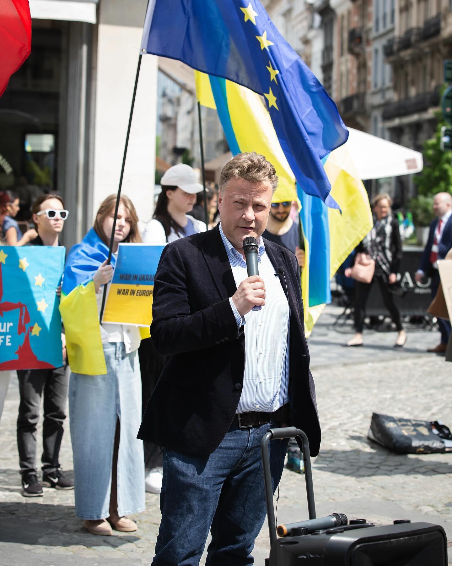 Use Russian Assets to Protect Ukrainian Sky