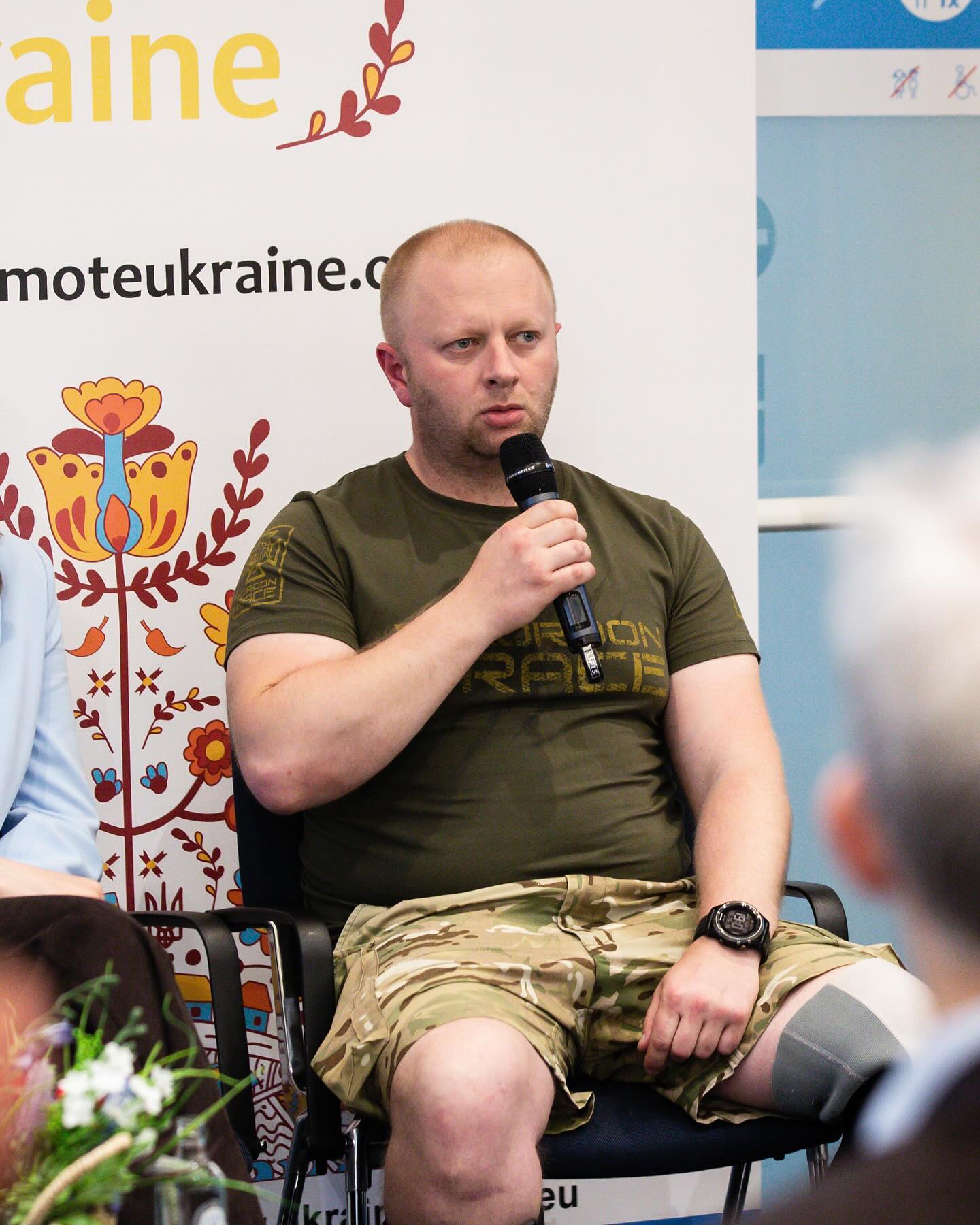 • Yurii Kozlovskyi- Ukrainian veteran and former Senior Officer at the State Border Guard Service of Ukraine • Emmanuel Jacob - President of EUROMIL • Major General Serhii Salkutsan - Military Representative of Ukraine to NATO • Lieutenant-general (Retd) Marc Thys - Honorary Aide-de-Camp to the King of the Belgians, Senior Associate Fellow Egmontinstitute • Andriy Siromakha - came to the conference from the Netherlands and took the floor at the press conference. • Moderator: Philippe Lefevre, Freelance Security and Defence Advisor
